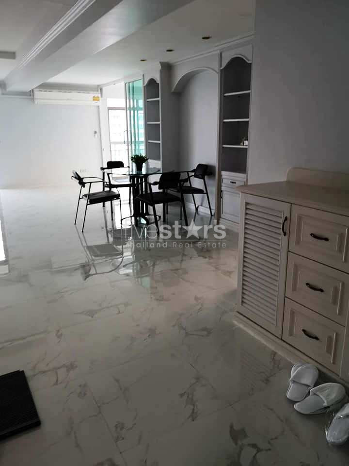 2 bedrooms condo for rent in Sukhumvit near BTS Phromphong, photo 4