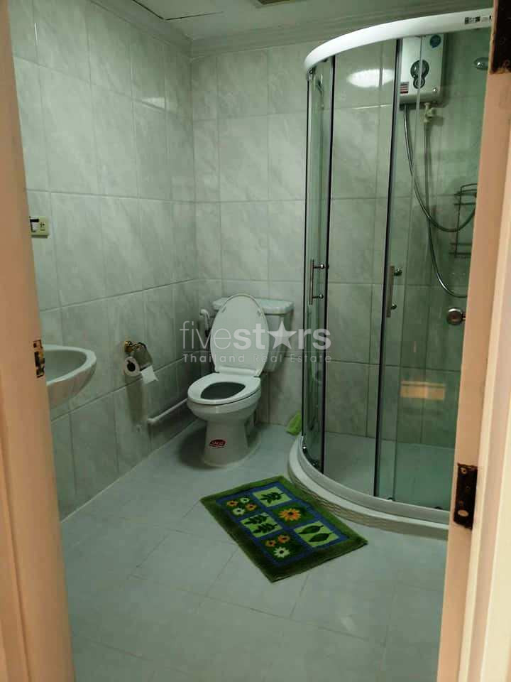 2 bedrooms condo for rent in Sukhumvit near BTS Phromphong, photo 10