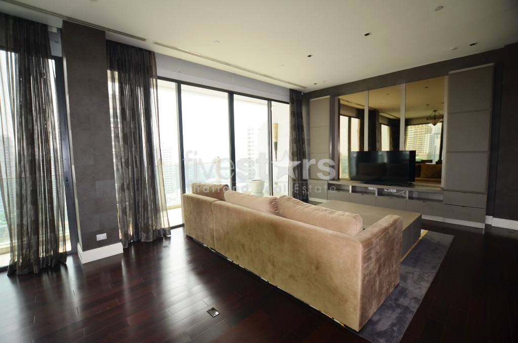 Unique appartement avec 3 chambres et piscine privée à vendre à Phromphong, photo 4