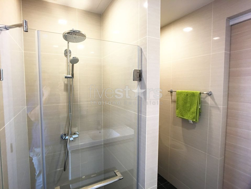 Appartement 2 chambres proche du BTS Phromphong, photo 18