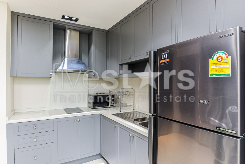 1 bedroom luxury Stylish Duplex for sale close to BTS Prompong, photo 3