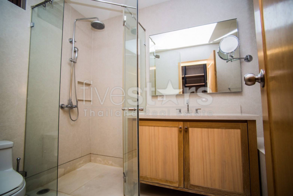 1 bedroom  Duplex for sale close to BTS Prompong, photo 14
