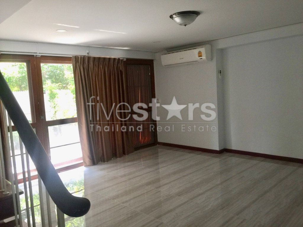 Maison de 3 chambres acceptant les animaux à louer sur On-Nut à Udomsuk, photo 13