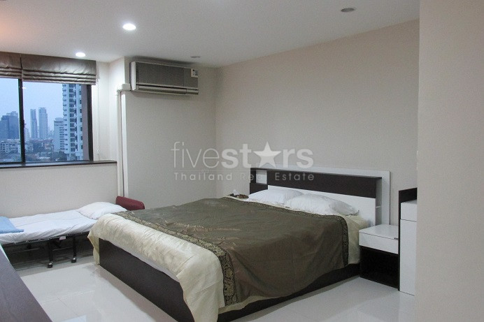 Appartement spacieux de 3 chambres quartier Phromphong, photo 8