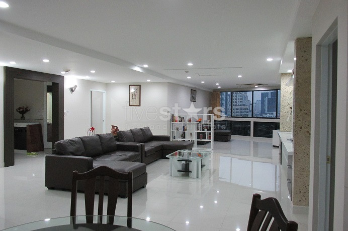 Appartement spacieux de 3 chambres quartier Phromphong, photo 2