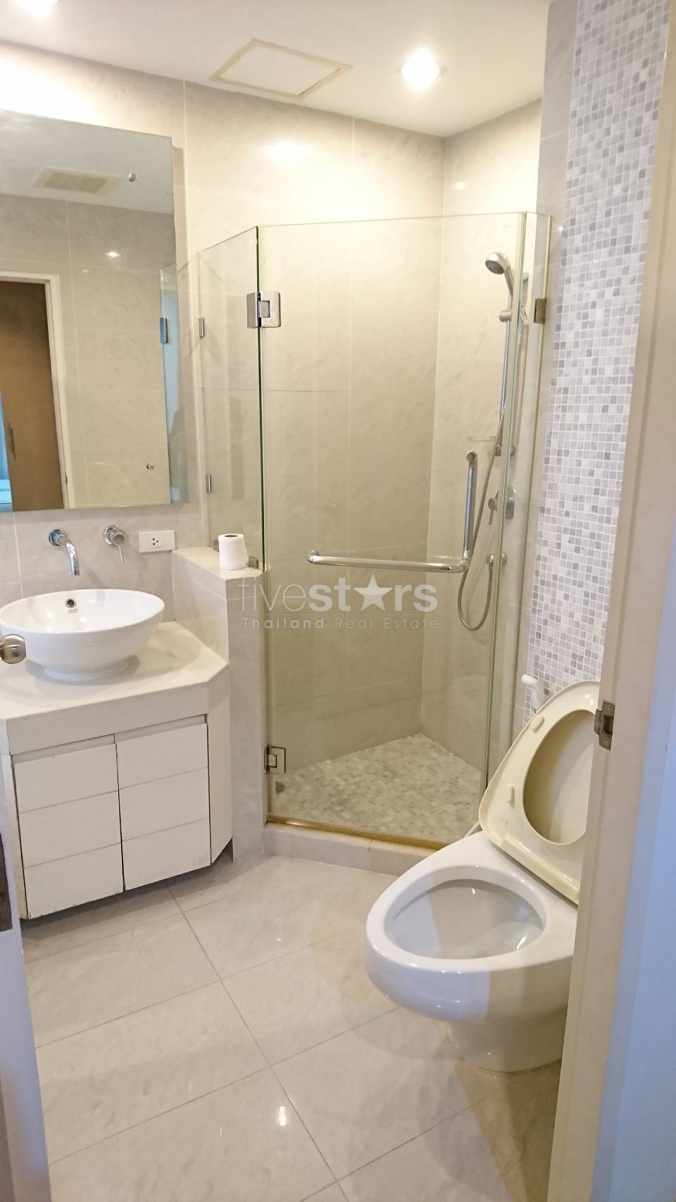 2 bedrooms condo for rent in Phromphong, photo 7