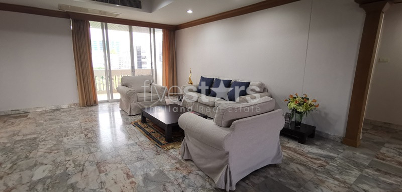 Appartement 3 chambres acceptant les animaux à louer à Thonglor