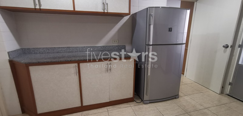 Appartement 3 chambres acceptant les animaux à louer à Thonglor, photo 7