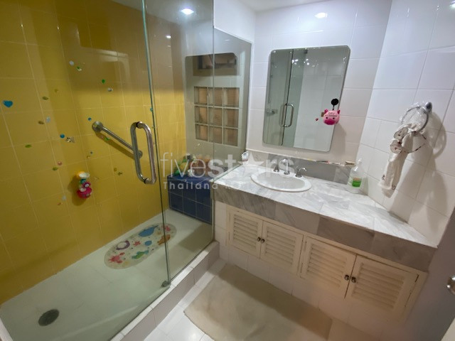3 bedroom condo for rent Thonglor, photo 15