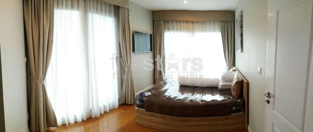 2 bedroom condo for sale on Phrom Phong, photo 3