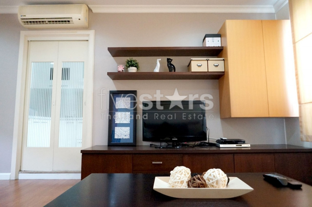 2 bedroom condo for rent on Phrom Phong, photo 5