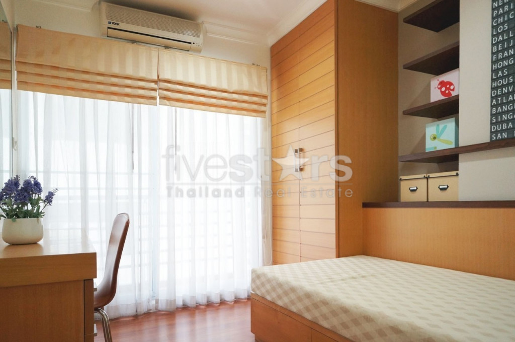 2 bedroom condo for rent on Phrom Phong, photo 6