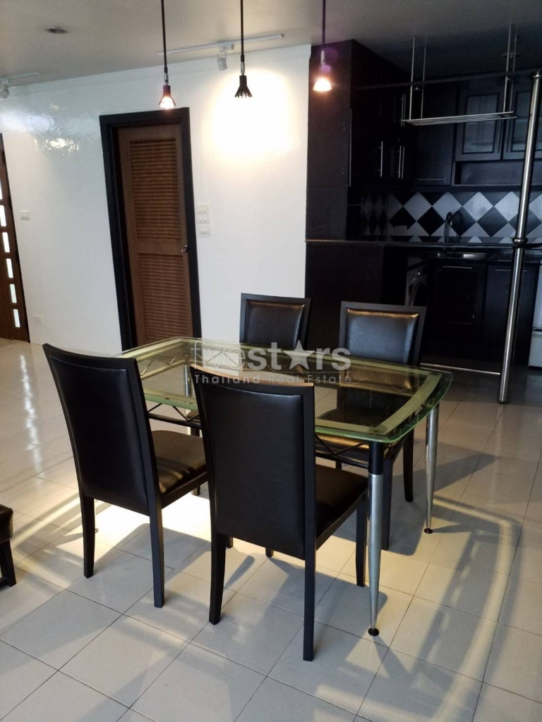 2 bedroom specious condo for rent on Phrom Phong, photo 6
