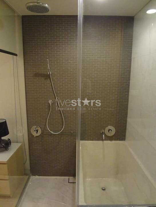 1 bedroom condo for sale in Phrompong, photo 9