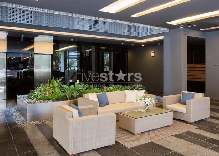 1 bedroom condo for sale in Phrompong, photo 12