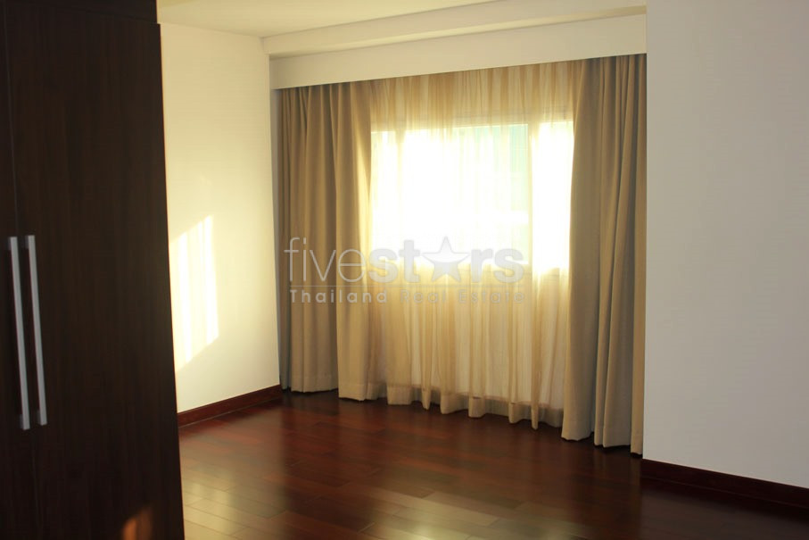 3 bedroom condo private pool for rent on Phrom Phong, photo 11