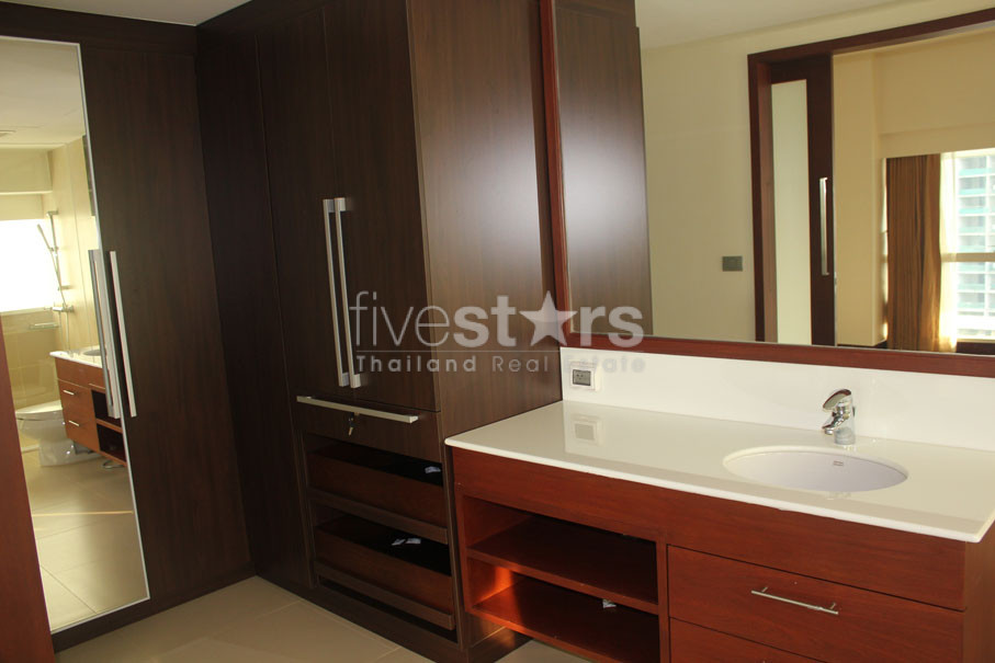 3 bedroom condo private pool for rent on Phrom Phong, photo 16