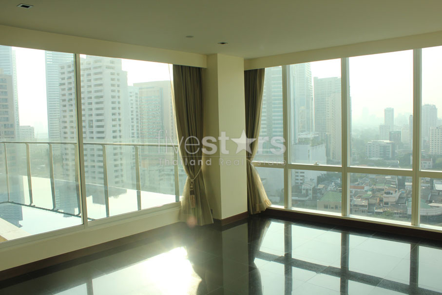 3 bedroom condo private pool for rent on Phrom Phong, photo 6