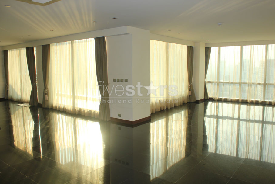 3 bedroom condo private pool for rent on Phrom Phong, photo 4