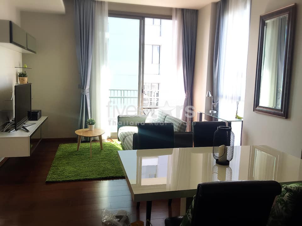 1 bedroom unit for rent in the heart of Thonglor
