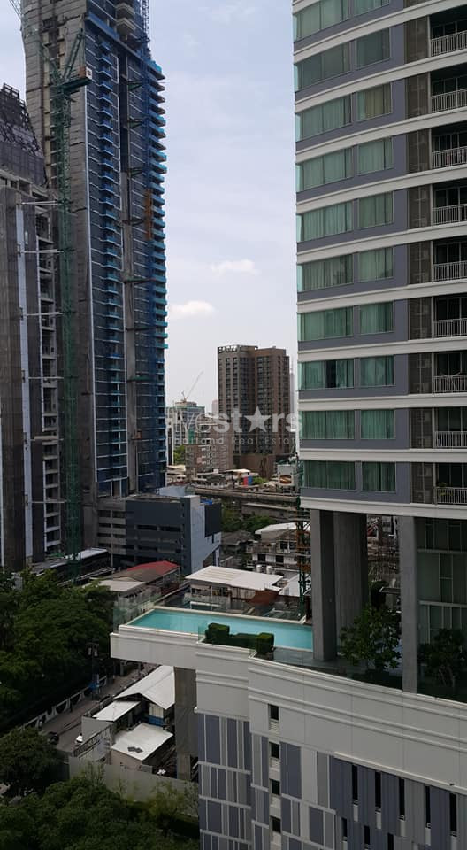 Modern 2 bedrooms condo for sale near BTS Phromphong, photo 14