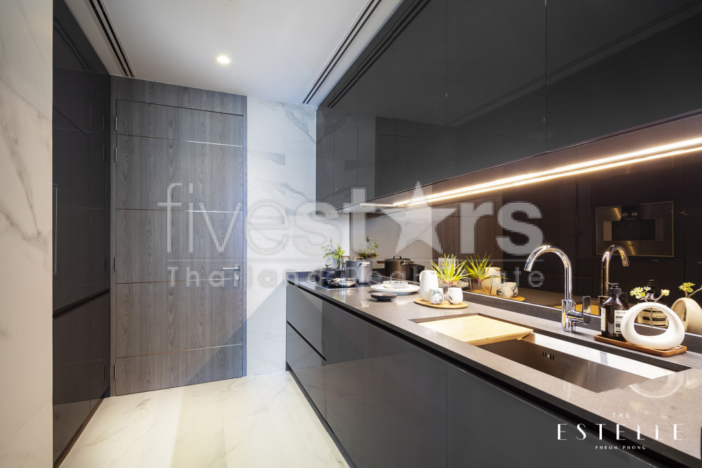 Appartements neuf de standing à vendre quartier Phromphong, photo 6