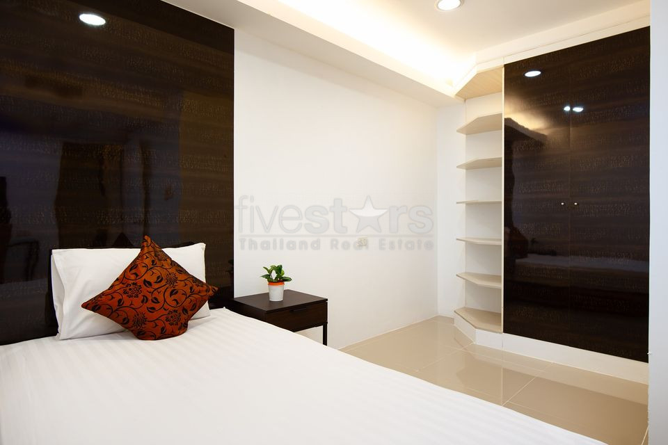 Newly renovated 3 bedrooms condo for rent in Sukhumvit near BTS Phromphong, photo 8