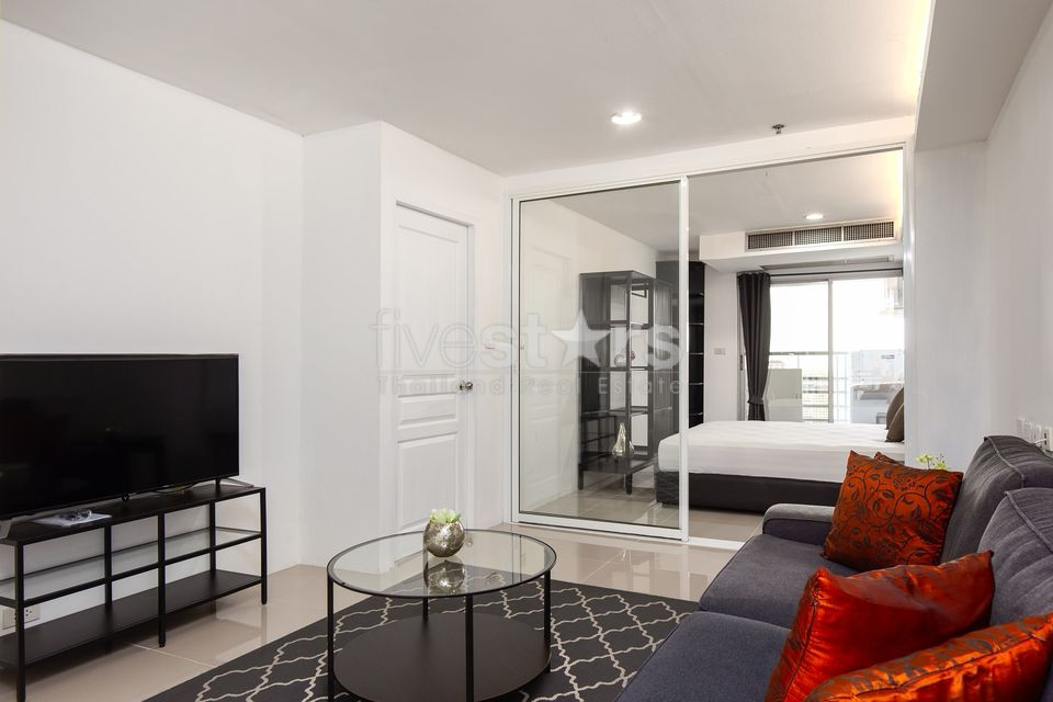 Newly renovated 3 bedrooms condo for rent in Sukhumvit near BTS Phromphong, photo 13