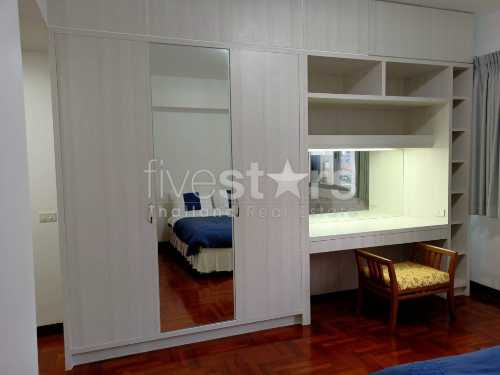 Appartement de 3 chambres acceptant les animaux à louer sur Phrom Phong, photo 10