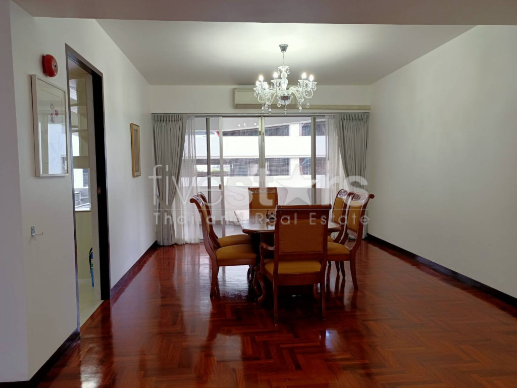 Appartement de 3 chambres acceptant les animaux à louer sur Phrom Phong, photo 14