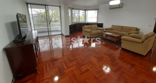Appartement de 3 chambres acceptant les animaux à louer sur Phrom Phong, photo 2