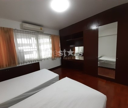 Appartement de 3 chambres acceptant les animaux à louer sur Phrom Phong, photo 9