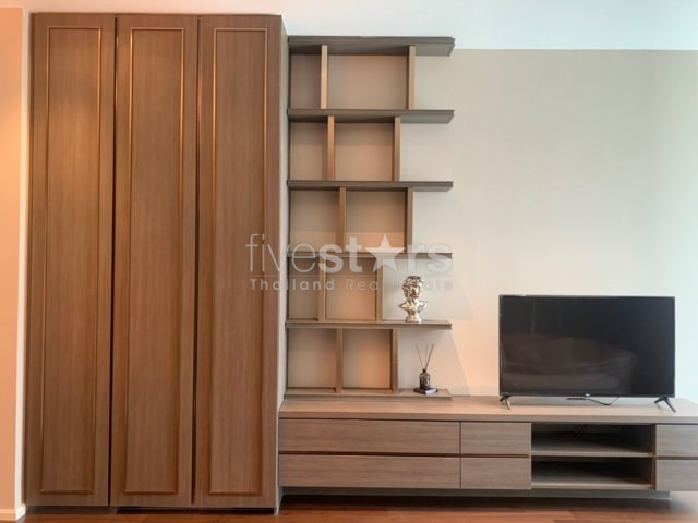 High-end 2 bedroom condo only 200m from BTS Phromphong, photo 13