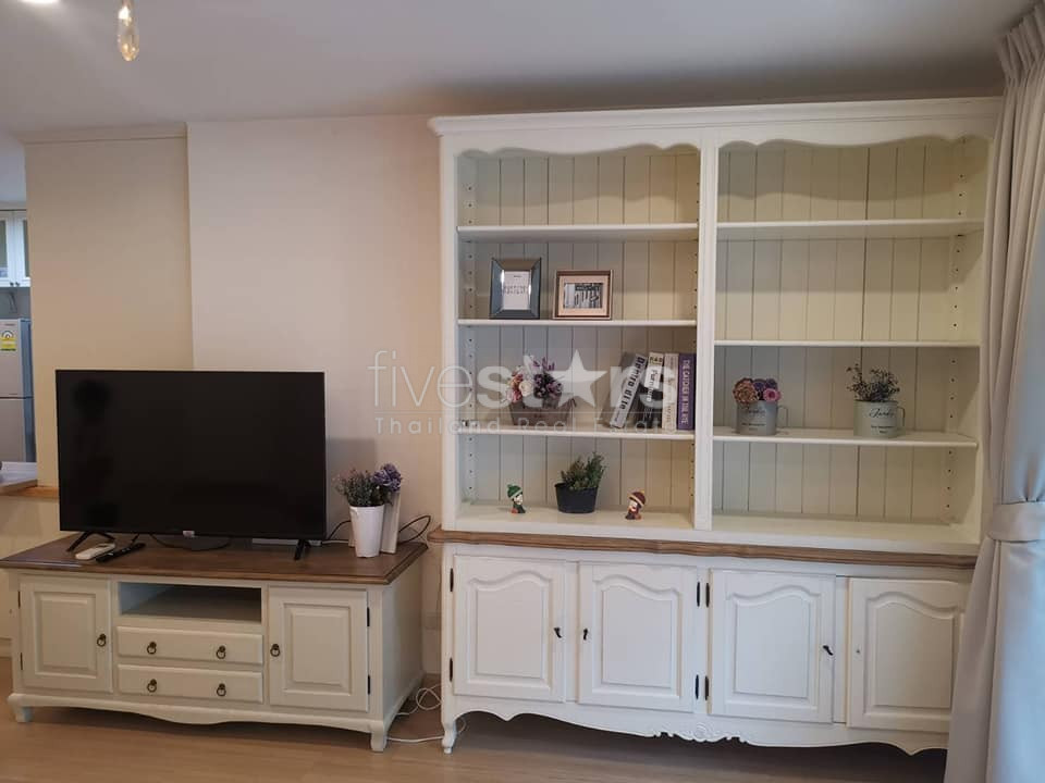 2 bedrooms for sale in Phrompong, photo 2