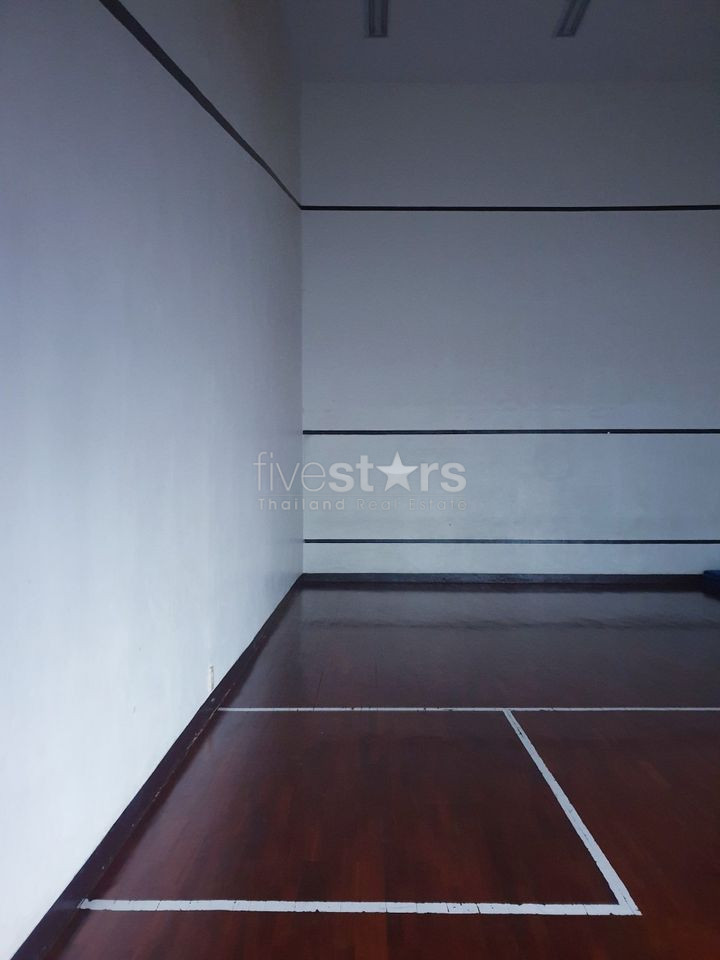 3 bedrooms condo for rent in Phrompong, photo 13
