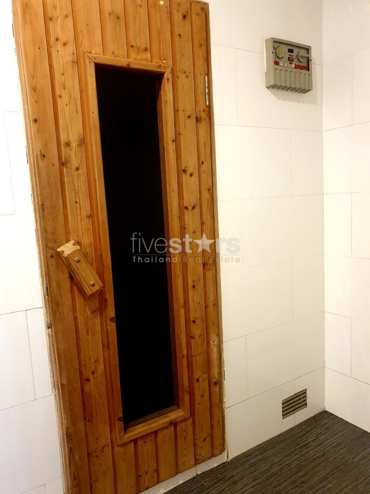 3 bedrooms condo for rent in Phrompong, photo 15
