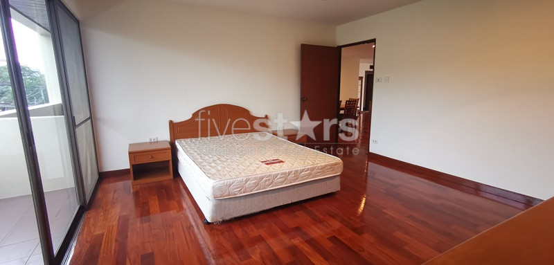 Spacious 3 bedrooms with big balcony., photo 5