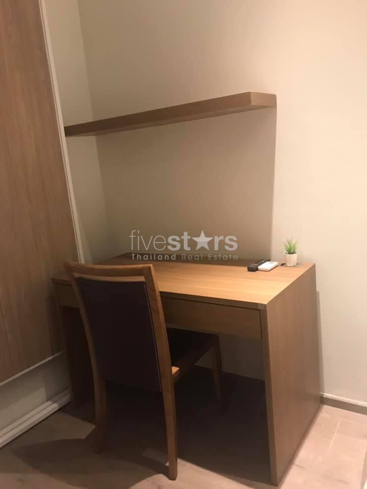 2 bedroom furnished condominium near Phrompong BTS, photo 3