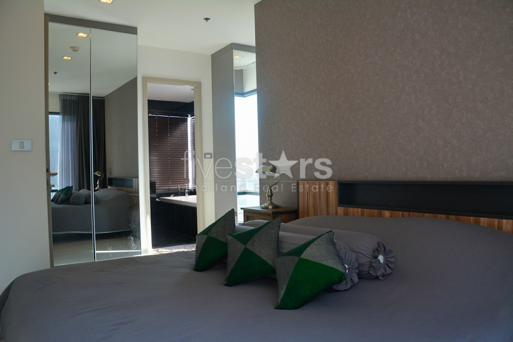 Appartement 2 chambres moderne et haut en étage proche BTS Thonglor, photo 10