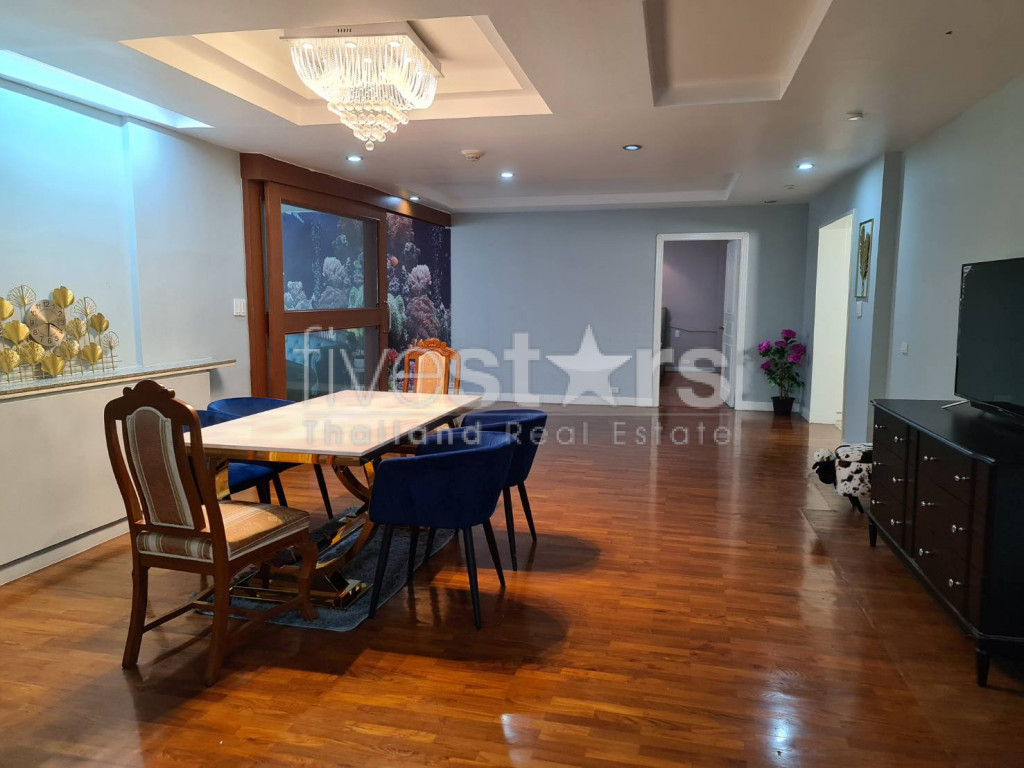 3 bedrooms condo for rent in Phromphong, photo 11