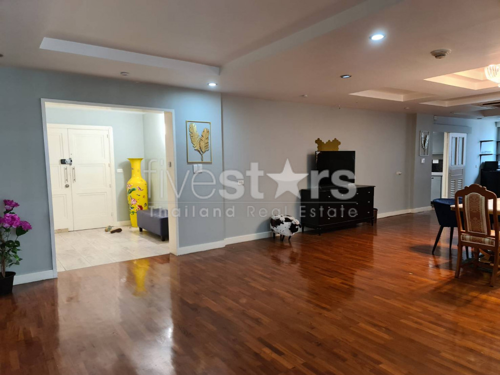 3 bedrooms condo for rent in Phromphong, photo 13