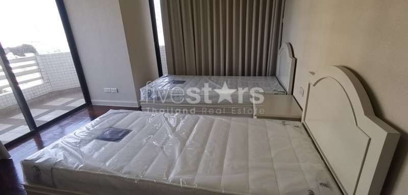 2 bedrooms condo for rent in Phrompong area, photo 10