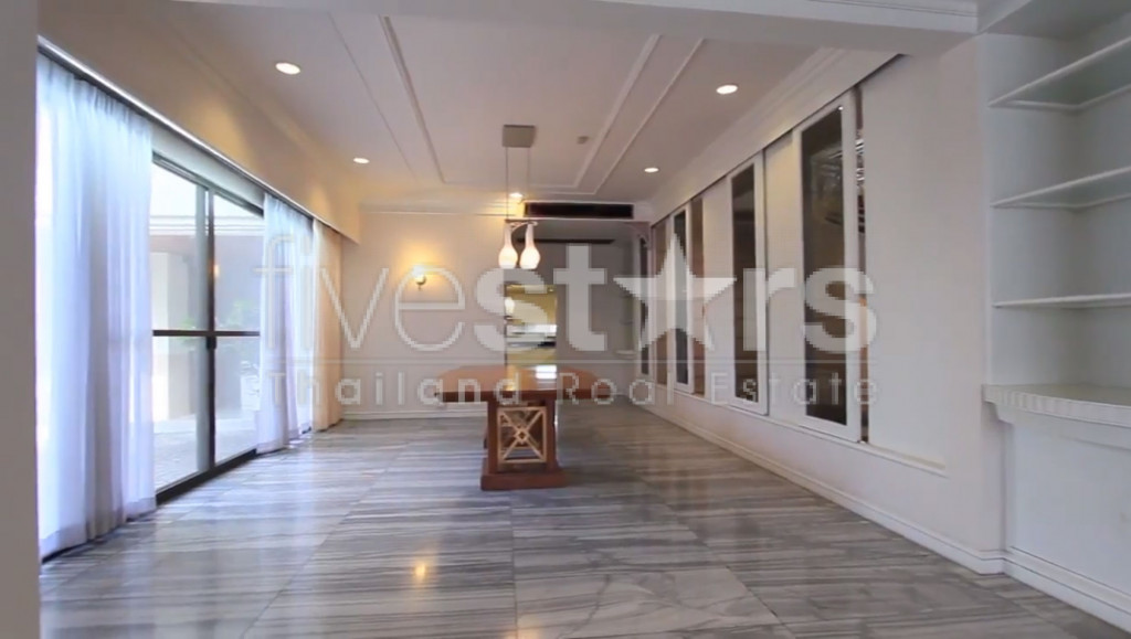 4 bedroom pet friendly condo for rent on Phrom Phong, photo 2