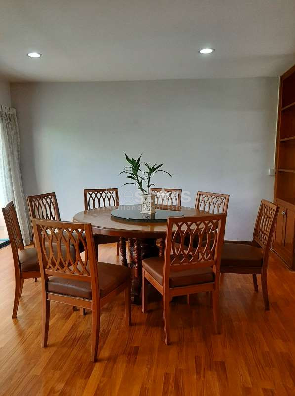 Three-Bedroom Apartment for rent in Phrompong, photo 11
