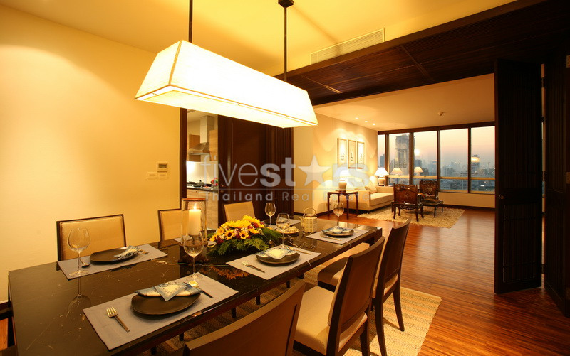 Bel appartement 3 chambres proche station BTS Thonglor