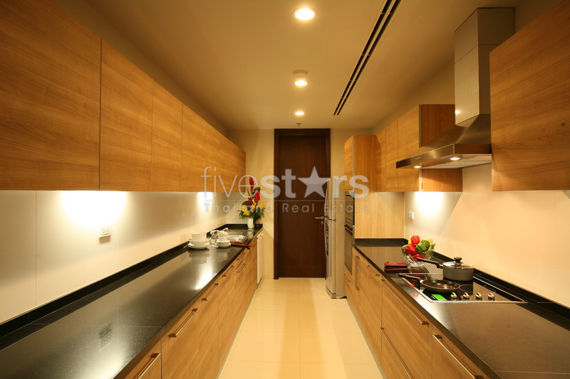Bel appartement 3 chambres proche station BTS Thonglor, photo 10