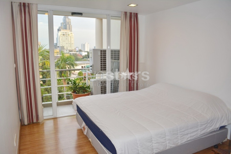 Appartement 3 chambres à louer quartier phrompong, photo 6
