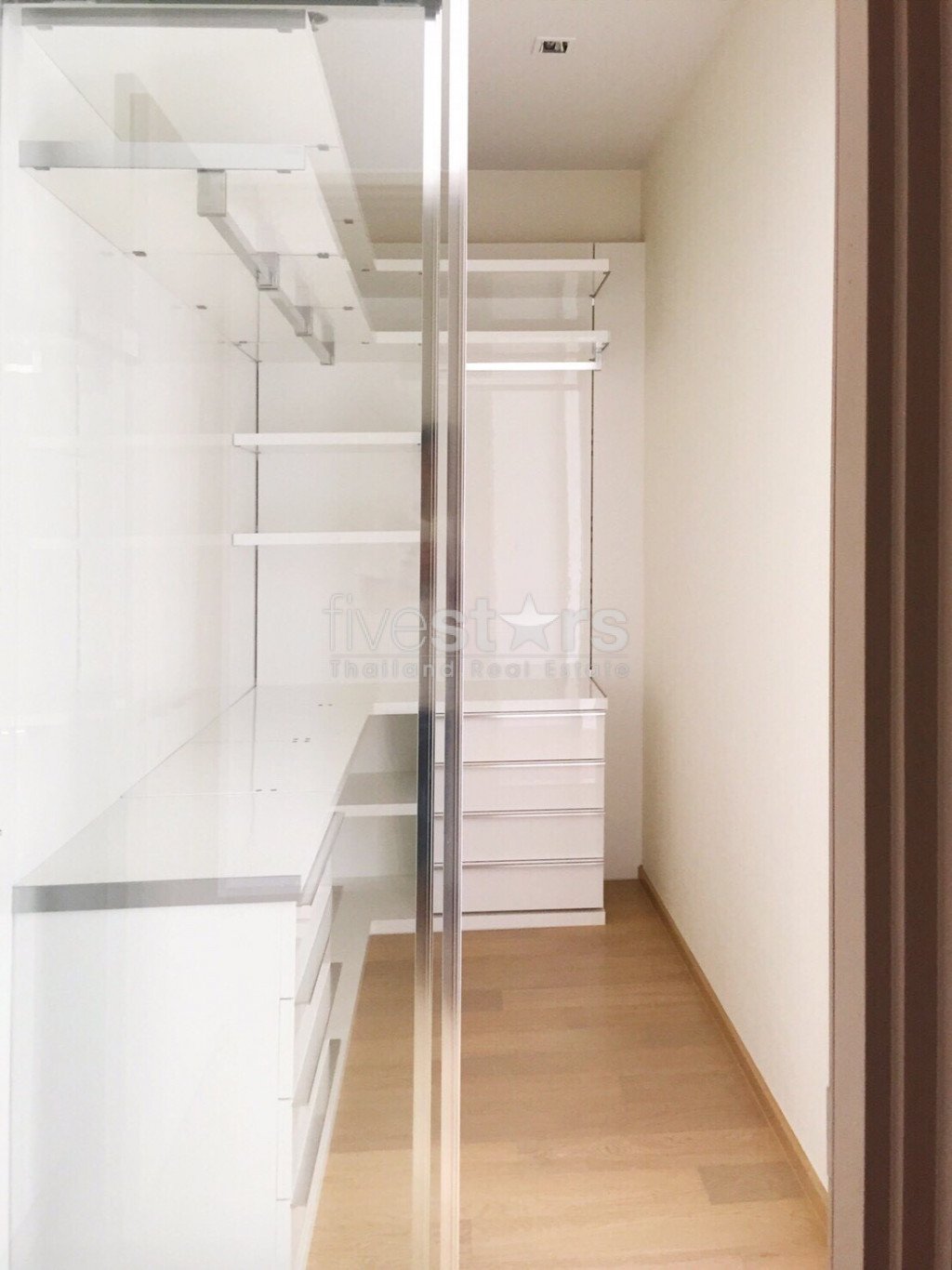 2 bedroom condo for sale on Thong Lo, photo 8