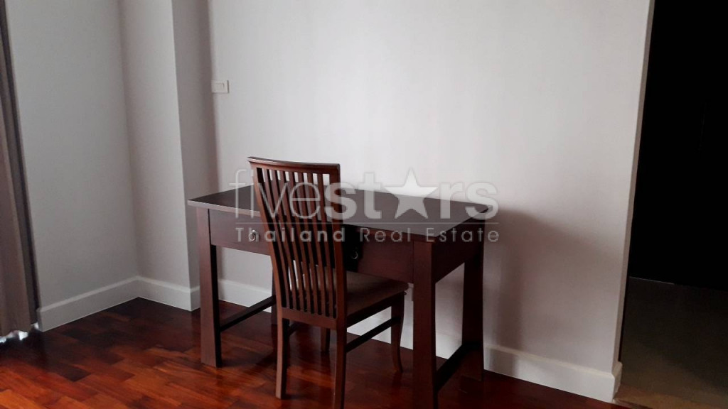 4 Bedroom apartment near Phrom Phong BTS station, photo 11