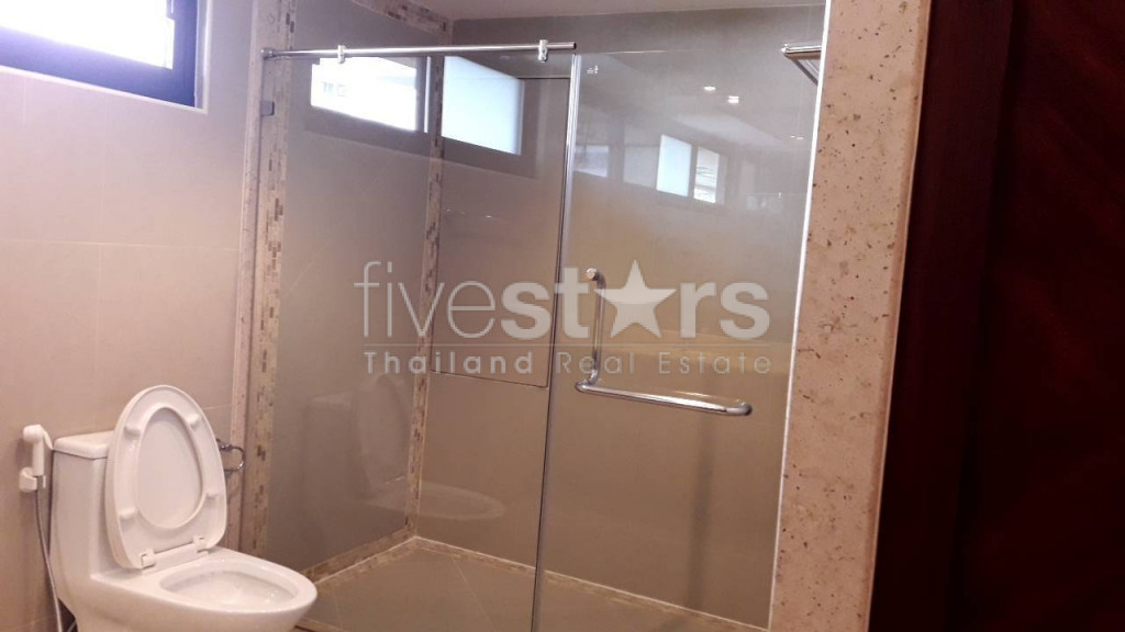 4 Bedroom apartment near Phrom Phong BTS station, photo 14